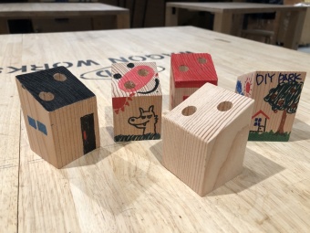 木製の鉛筆立て　手作り　DIY