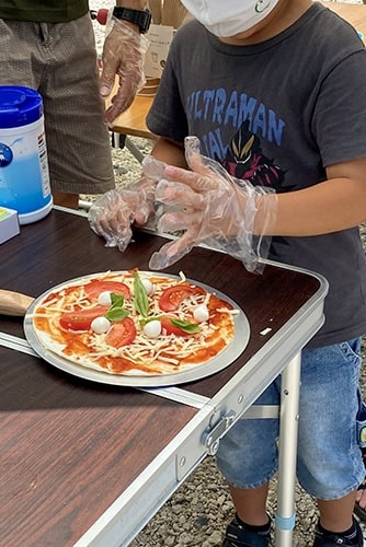 ピザづくりのイメージ