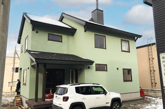 田舎暮らしを感じる家の外観イメージ