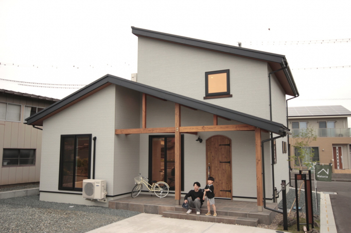 素材にこだわった、家族みんなが心地よく過ごせるMODEL HOUSE