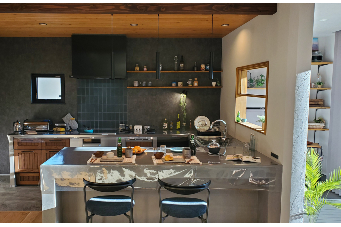 隠れ家カフェでインナーガレージのある暮らし グランドOPEN in 松本市笹賀