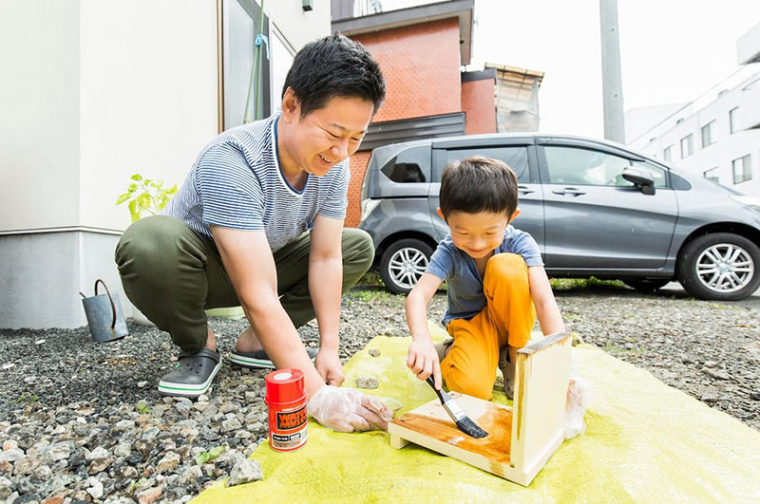 DIYの木材用塗料の選び方！塗料の種類や失敗しない塗装ポイント