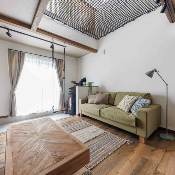 「暮らしを遊ぶ」趣味と子育てを楽しむお家